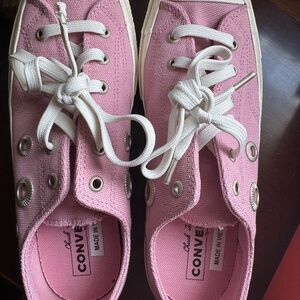 Converse Chuck 70 Low Womens 9 Pink w/ Grommets